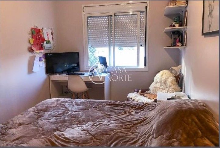 Apartamento à venda com 2 quartos, 58m², 1 suíte, 1 vaga, Rua Coronel Aristides no bairro Camaquã em Porto Alegre