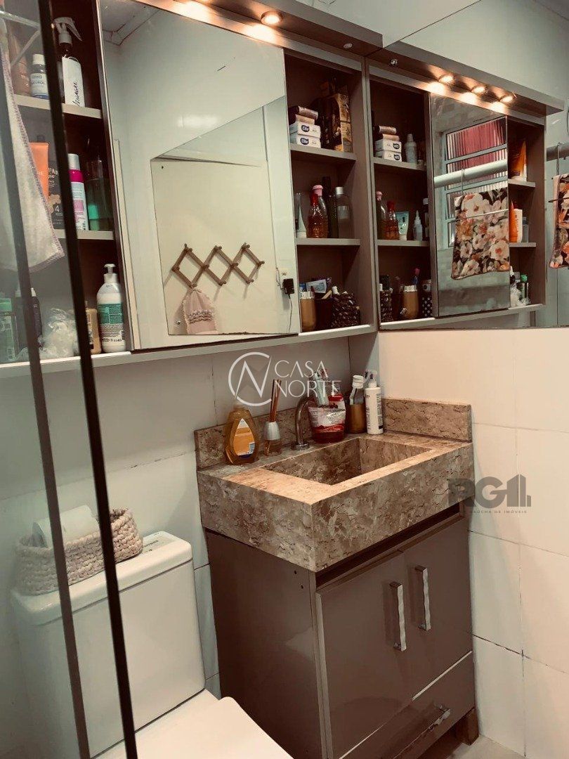 Apartamento à venda com 2 quartos, 62m², Rua General Neto no bairro Floresta em Porto Alegre