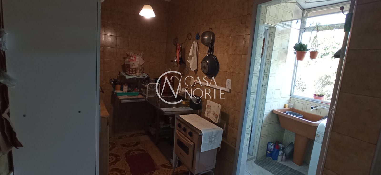 Apartamento à venda com 3 quartos, 83m², Avenida Wenceslau Escobar no bairro Cristal em Porto Alegre