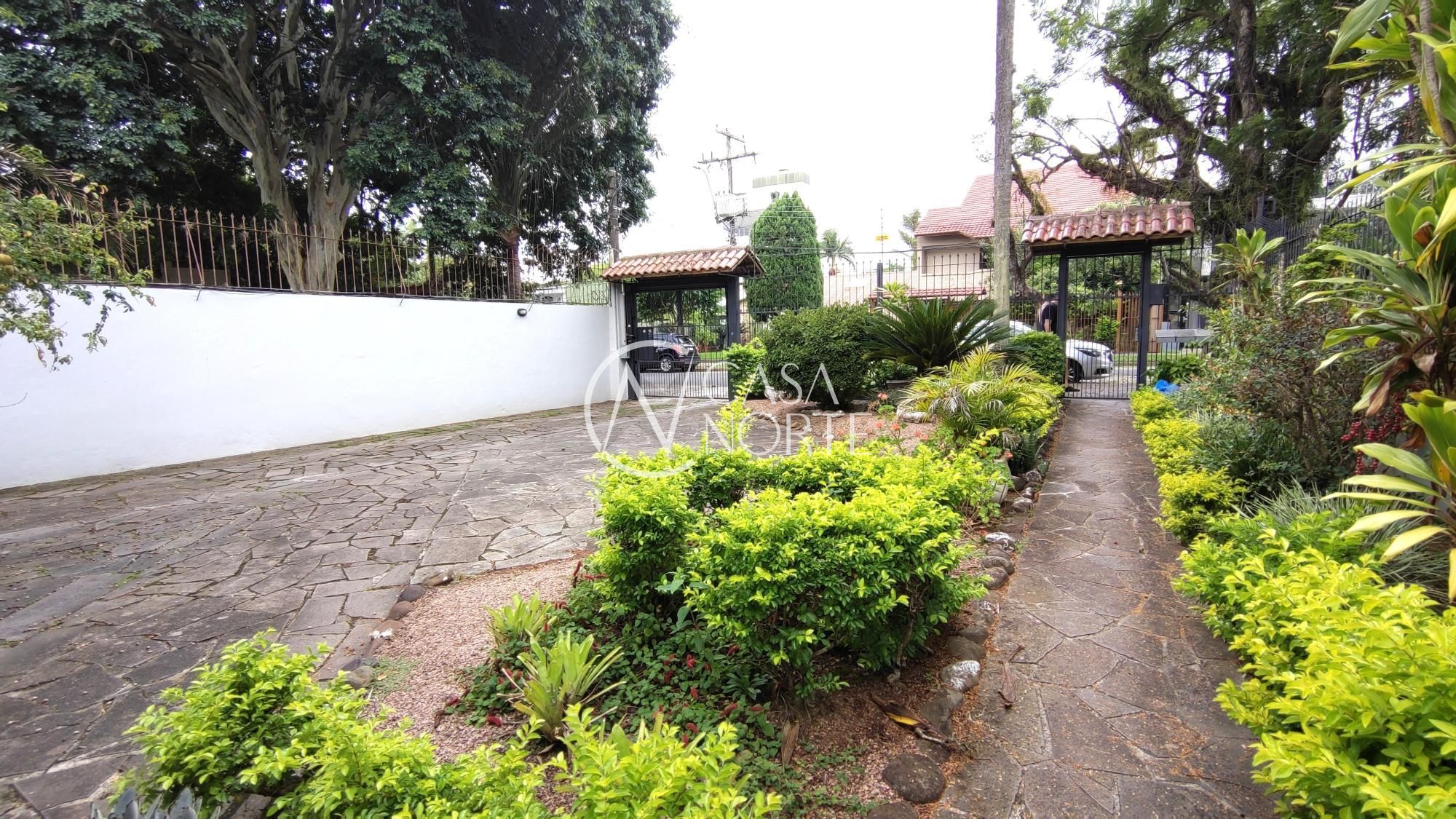 Casa de Condomínio à venda com 3 quartos, 116m², 1 vaga, Rua Jataí no bairro Cristal em Porto Alegre