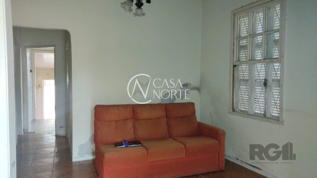 Casa à venda com 4 quartos, 130m², Rua Coronel Jaime da Costa Pereira no bairro Partenon em Porto Alegre