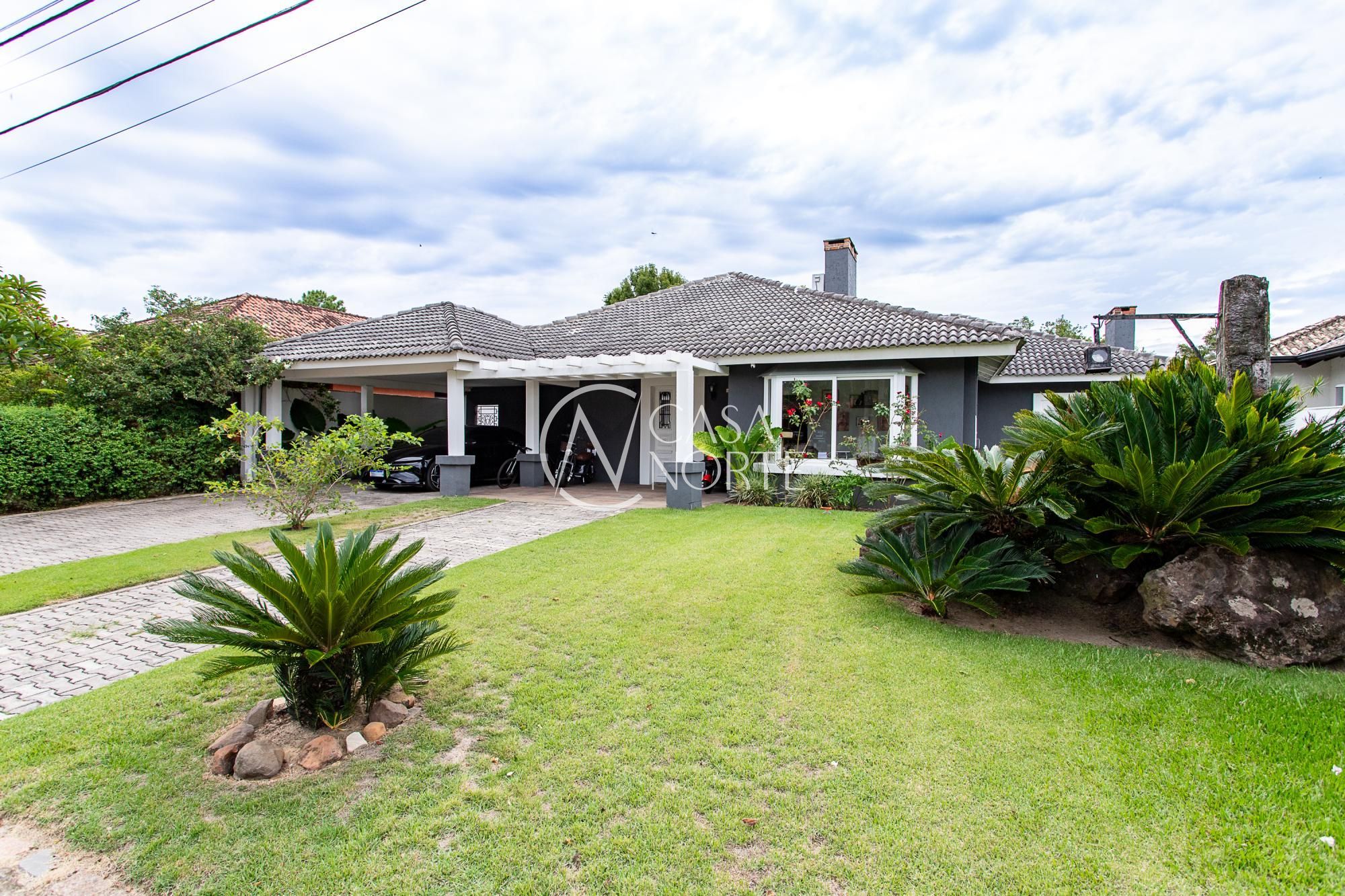 Casa de Condomínio à venda com 4 quartos, 294m², 4 suítes, 4 vagas, Avenida Juca Batista no bairro Terraville em Porto Alegre