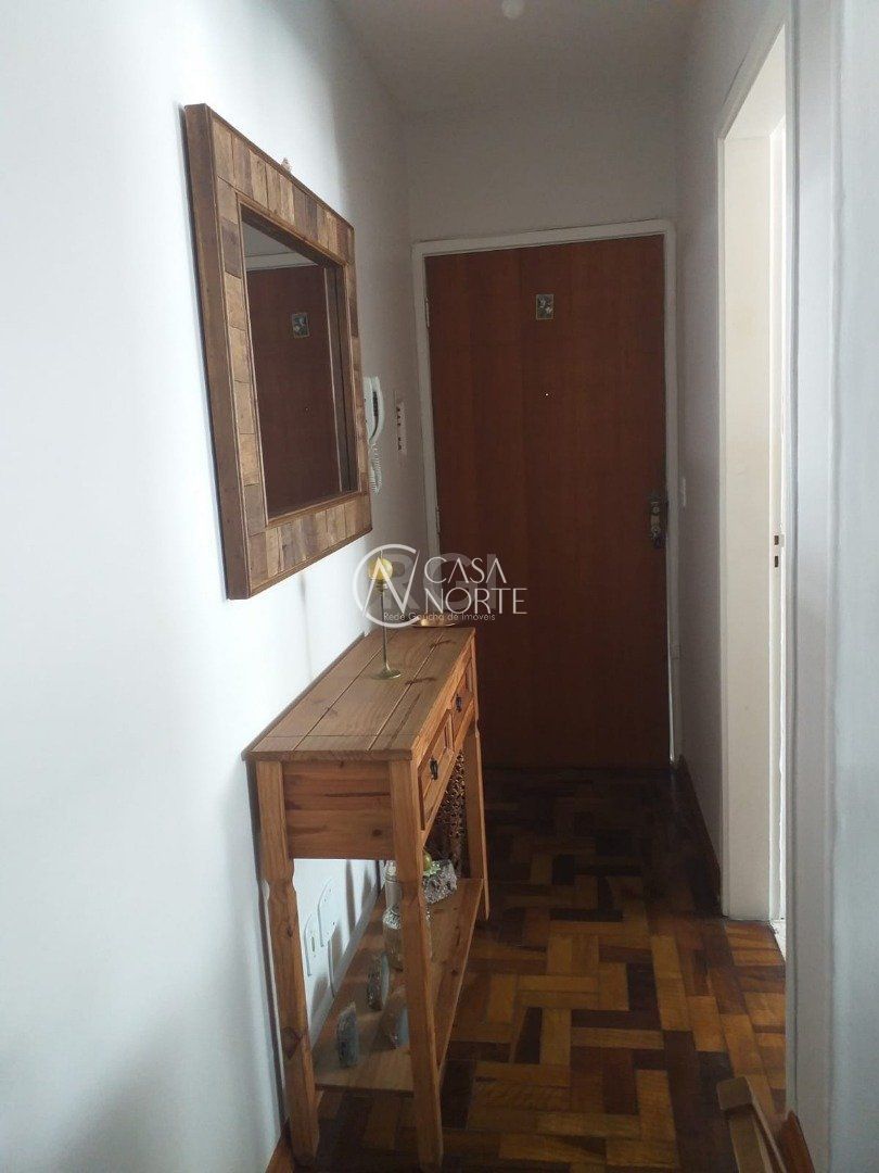 Apartamento à venda com 2 quartos, 57m², Rua Camaqua no bairro Camaquã em Porto Alegre