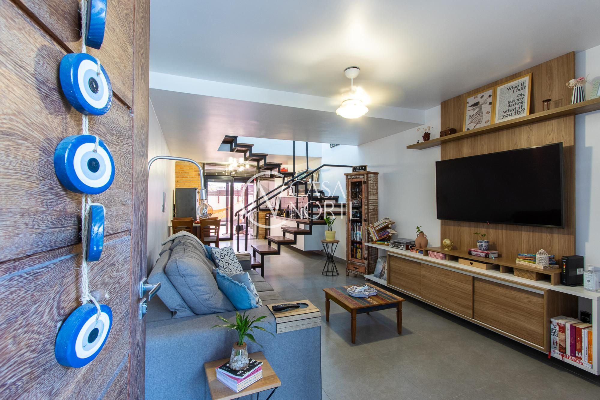 Casa à venda com 2 quartos, 91m², 2 suítes, 1 vaga, Rua Eva Pinto no bairro Hípica em Porto Alegre