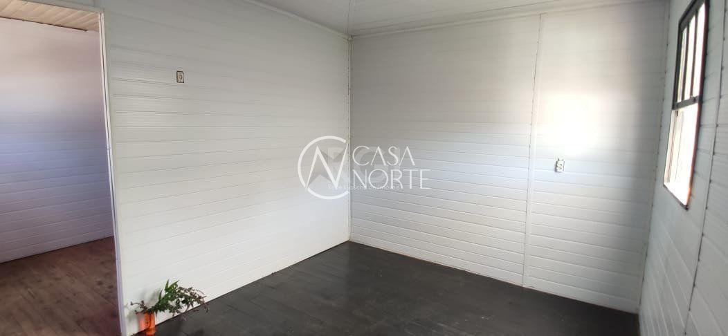 Casa à venda com 2 quartos, 200m², 2 vagas, Rua Omar Pereira no bairro Hípica em Porto Alegre