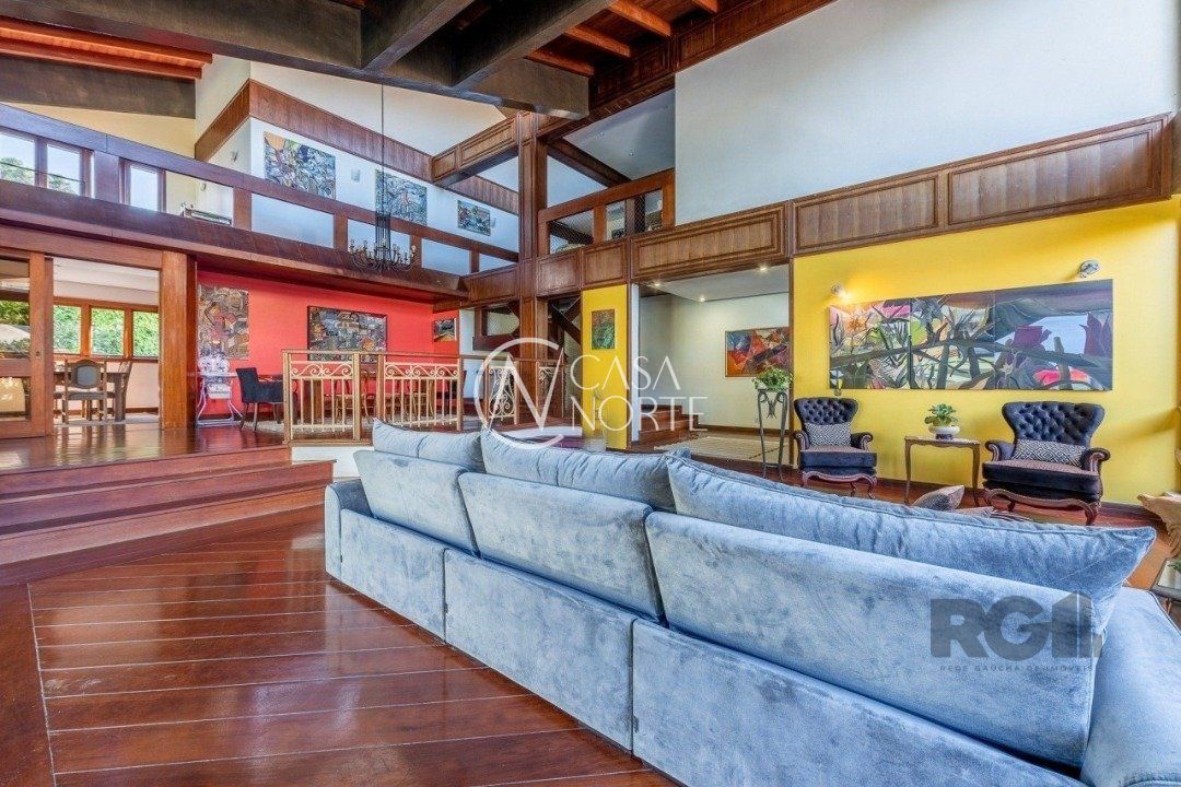 Casa de Condomínio à venda com 4 quartos, 650m², 2 suítes, 5 vagas, Avenida da Cavalhada no bairro Cavalhada em Porto Alegre