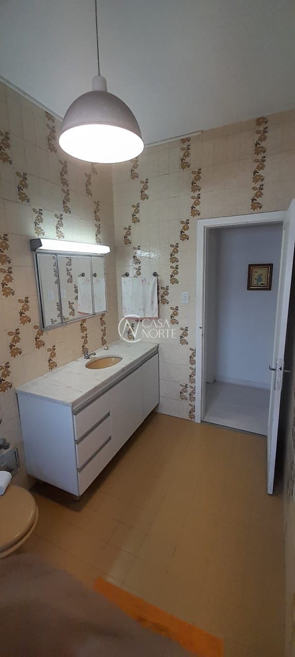 Apartamento à venda com 2 quartos, 89m², Rua Leão XIIi no bairro Cidade Baixa em Porto Alegre