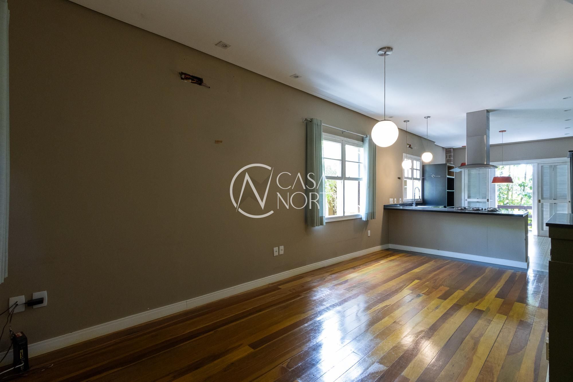 Casa à venda com 3 quartos, 185m², 1 suíte, 2 vagas, Rua dos Guaranis no bairro Espírito Santo em Porto Alegre