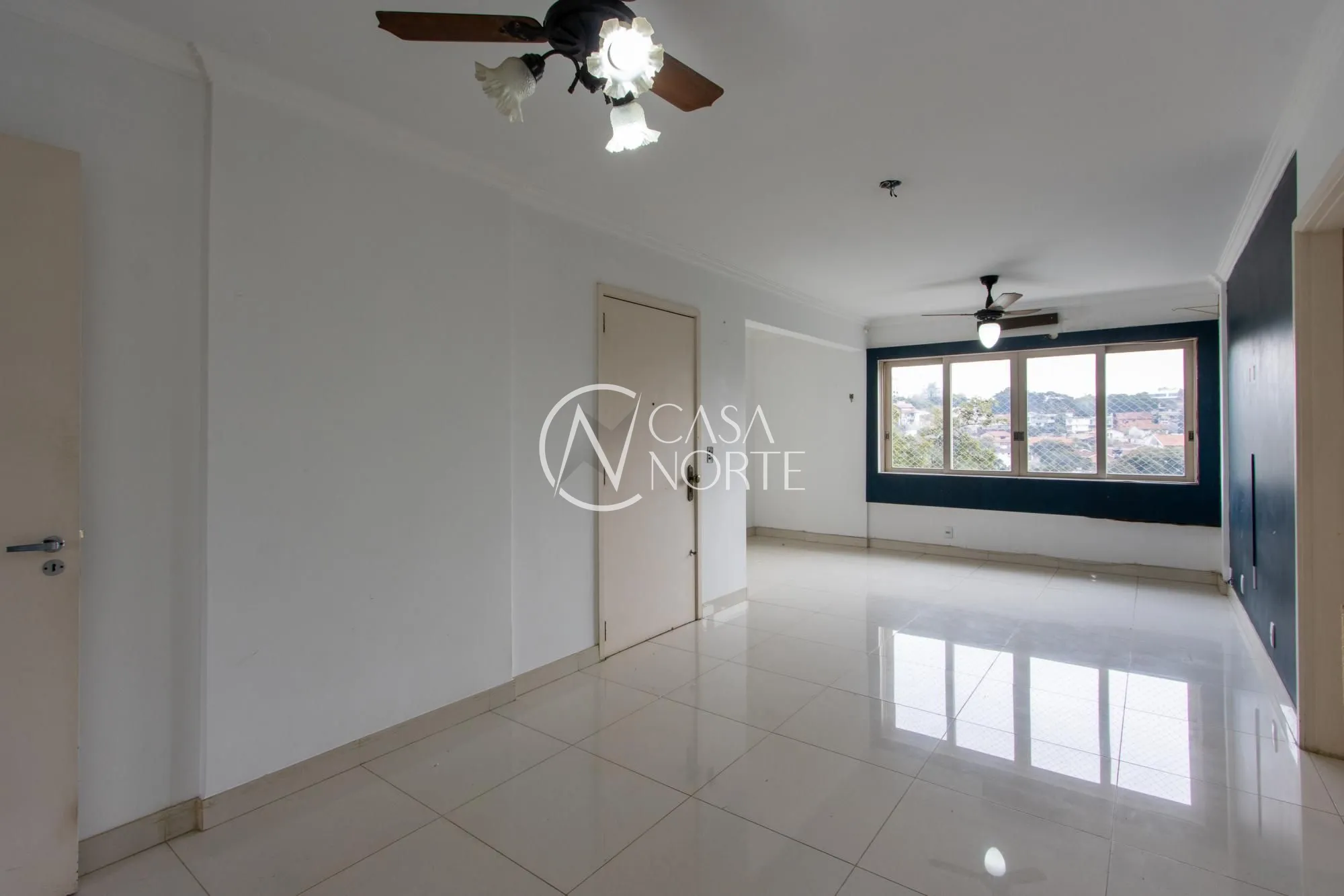 Apartamento à venda com 3 quartos, 114m², 1 suíte, 2 vagas, Rua Anita Garibaldi no bairro Boa Vista em Porto Alegre