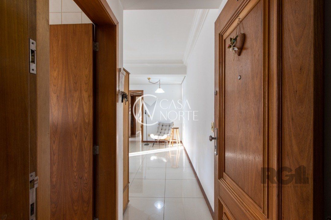 Apartamento à venda com 3 quartos, 81m², 1 suíte, Rua Saldanha Marinho no bairro Menino Deus em Porto Alegre