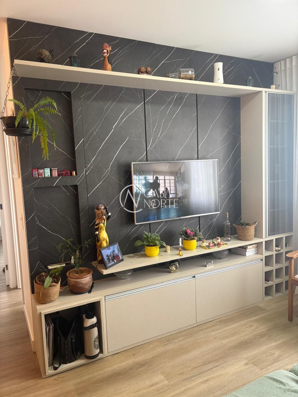 Apartamento à venda com 2 quartos, 60m², 1 suíte, 1 vaga, Rua Frederico Otávio Domingues Barbosa no bairro São Sebastião em Porto Alegre