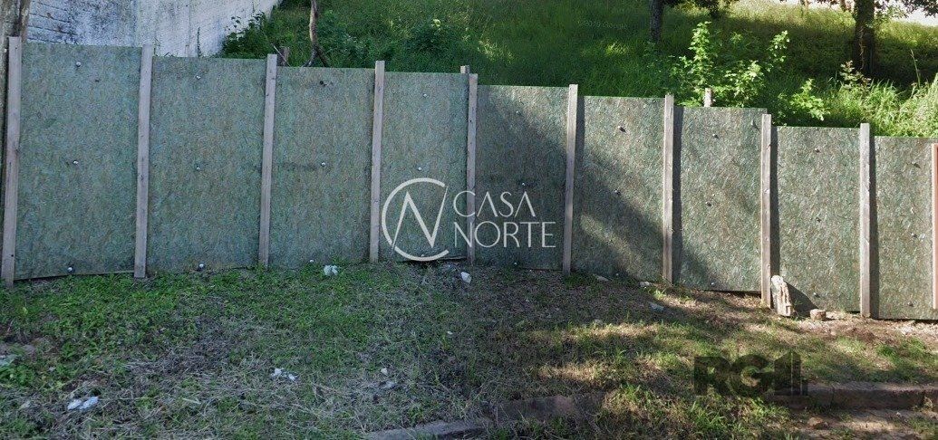 Terreno à venda  com 195m², Rua Professor Padre Gomes no bairro Sétimo Céu em Porto Alegre