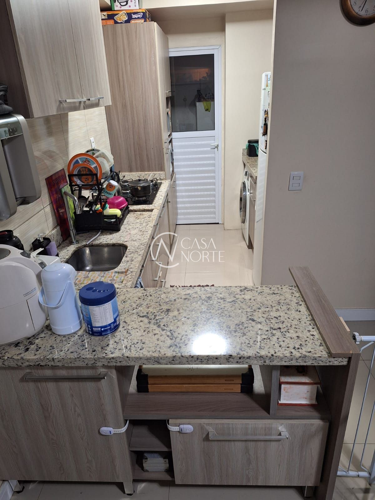 Apartamento à venda com 2 quartos, 54m², 1 vaga, Rua Joaquim de Carvalho no bairro Vila Nova em Porto Alegre