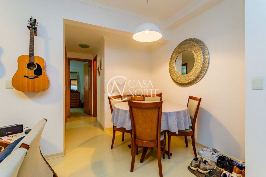 Apartamento à venda com 2 quartos, 58m², 1 suíte, Avenida Osvaldo Aranha no bairro Bom Fim em Porto Alegre