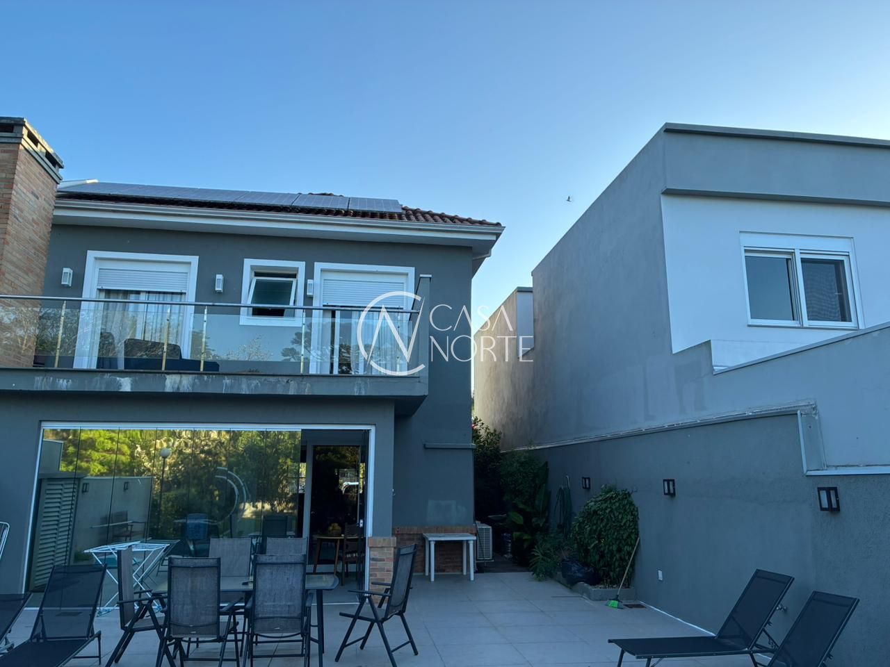 Casa de Condomínio à venda com 4 quartos, 230m², 4 suítes, 4 vagas, Avenida Juca Batista no bairro Terraville em Porto Alegre