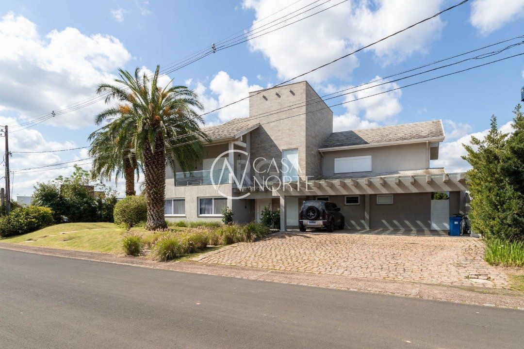 Casa de Condomínio à venda com 4 quartos, 587m², 4 suítes, 10 vagas, Avenida Juca Batista no bairro Chapéu do Sol em Porto Alegre