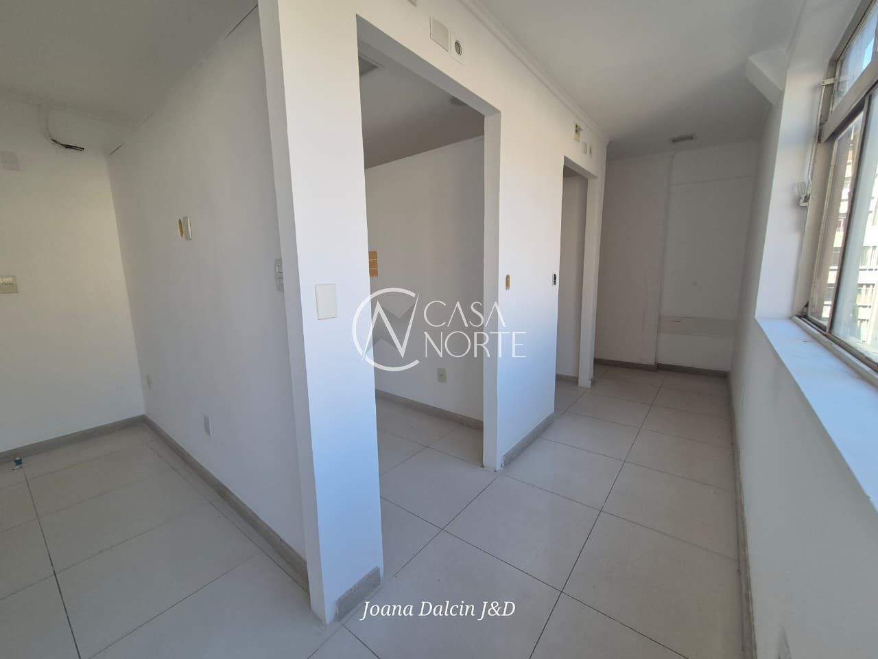 Sala Comercial à venda com 1 quarto, 22m², Rua dos Andradas no bairro Centro em Porto Alegre