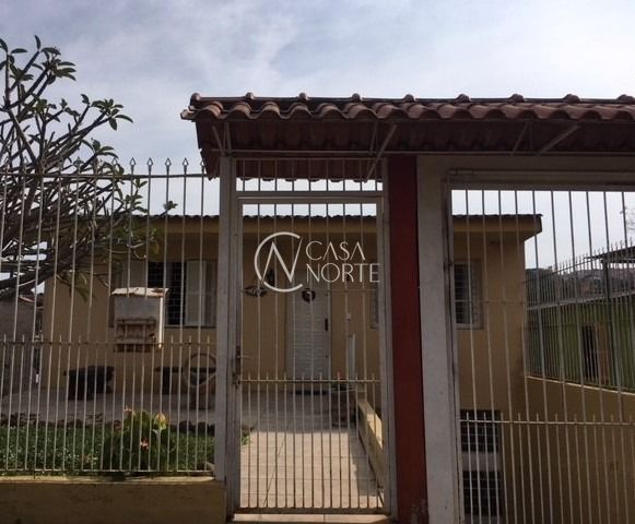 Casa à venda com 4 quartos, 150m², 2 vagas, Avenida Quarai no bairro Nonoai em Porto Alegre