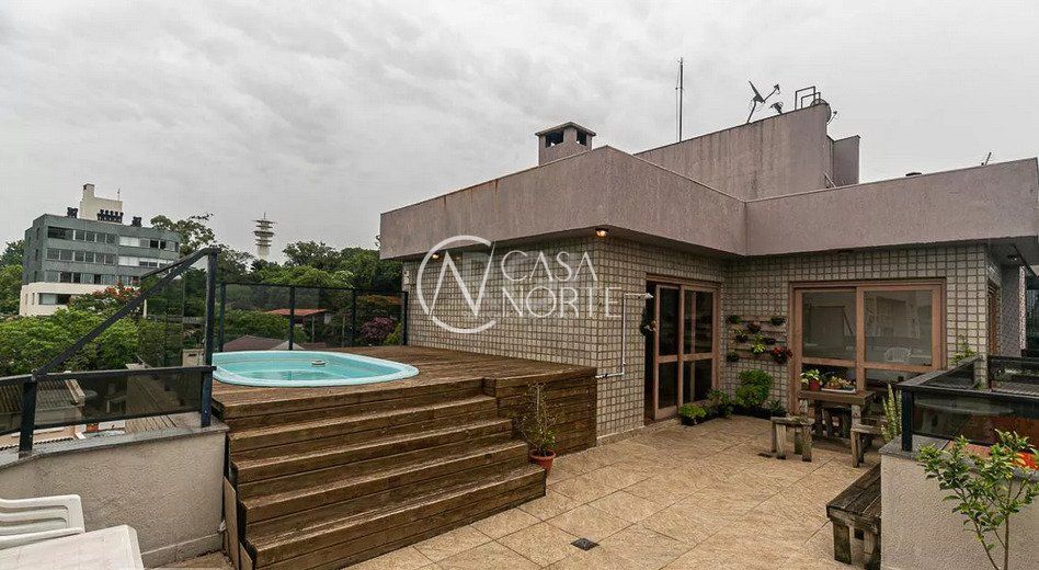 Cobertura à venda com 3 quartos, 207m², 1 suíte, 2 vagas, Rua Santa Cruz no bairro Santa Tereza em Porto Alegre