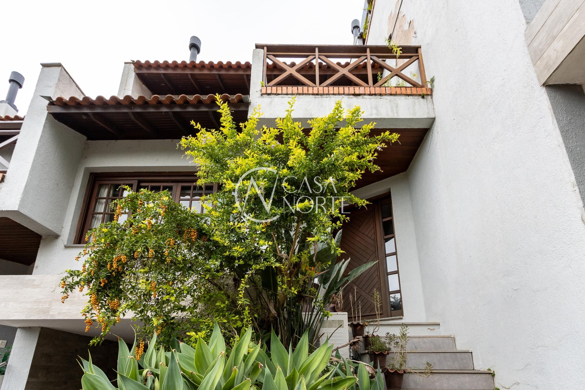 Casa de Condomínio à venda com 3 quartos, 175m², 1 suíte, 4 vagas, Rua Landel de Moura no bairro Tristeza em Porto Alegre