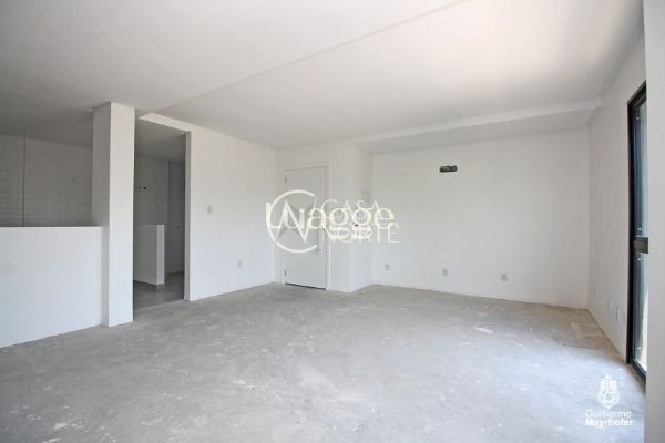 Apartamento à venda com 3 quartos, 101m², 1 suíte, 1 vaga, Rua Doutor Dias de Carvalho no bairro Tristeza em Porto Alegre