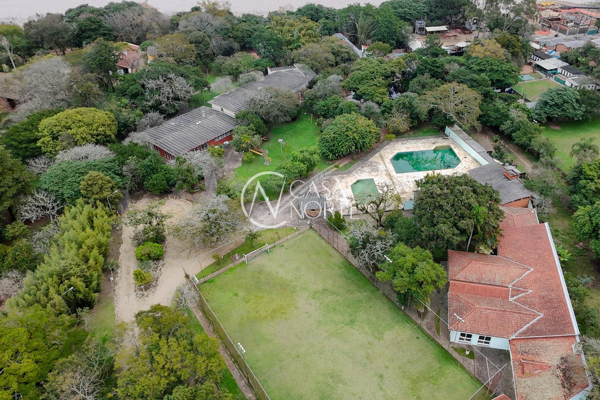 Terreno à venda  com 15525m², Avenida Heitor Vieira no bairro Belém Novo em Porto Alegre