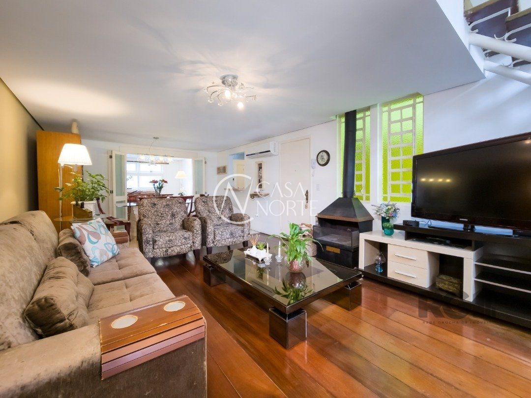 Casa de Condomínio à venda com 3 quartos, 162m², 1 suíte, 2 vagas, Rua Doutor Armando Barbedo no bairro Tristeza em Porto Alegre