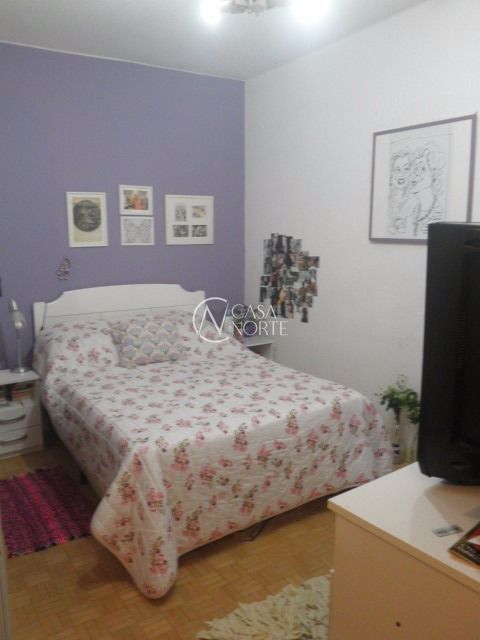 Casa à venda com 4 quartos, 330m², Rua Barao do Guaiba no bairro Menino Deus em Porto Alegre