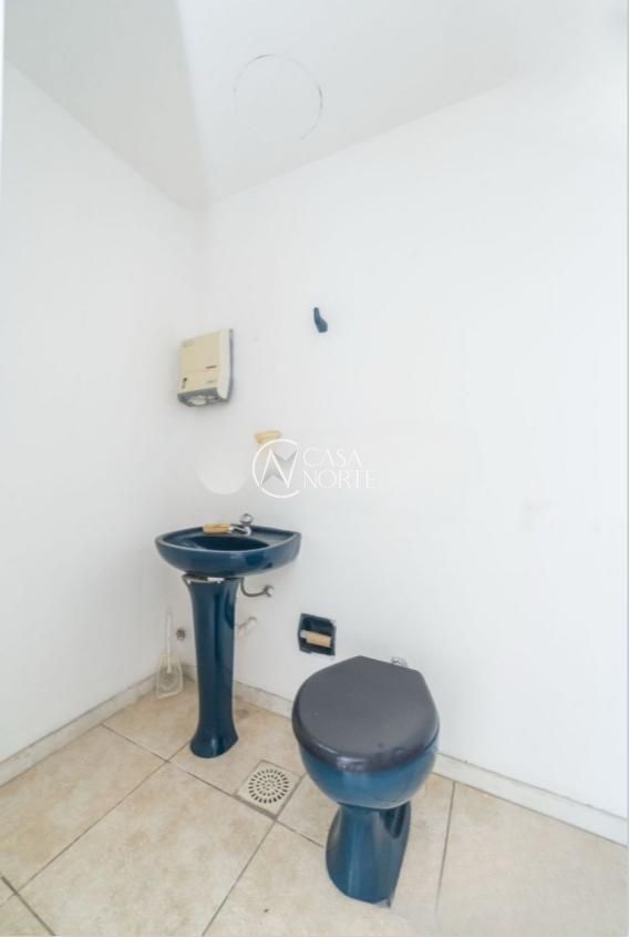 Sala Comercial à venda com 1 quarto, 44m², Rua Doutor Barros Cassal no bairro Floresta em Porto Alegre