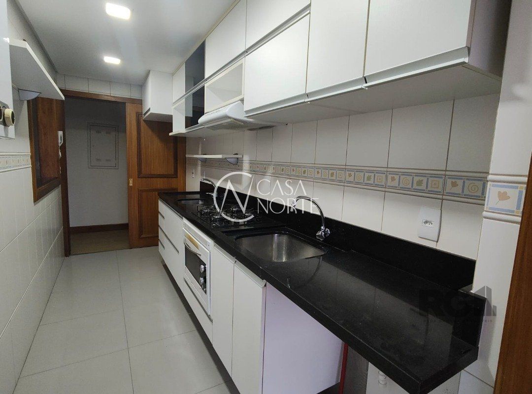 Apartamento à venda com 3 quartos, 95m², 1 suíte, 2 vagas, Rua Doutor Barcelos no bairro Tristeza em Porto Alegre