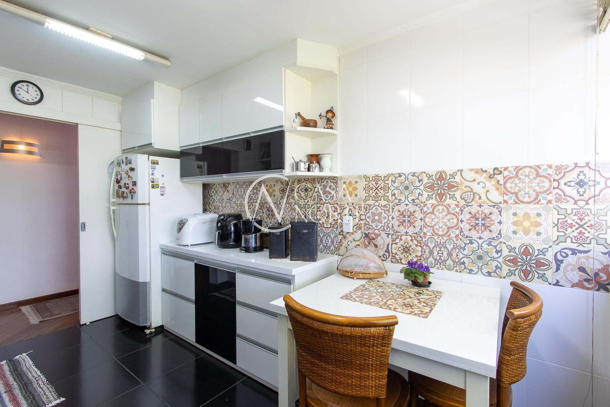 Cobertura à venda com 2 quartos, 170m², 2 vagas, Avenida Pinheiro Borda no bairro Cristal em Porto Alegre