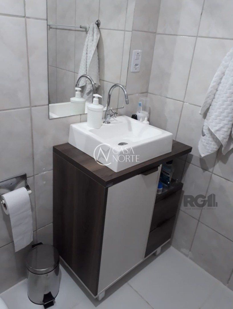 Apartamento à venda com 2 quartos, 59m², Rua Doutor Barcelos no bairro Tristeza em Porto Alegre