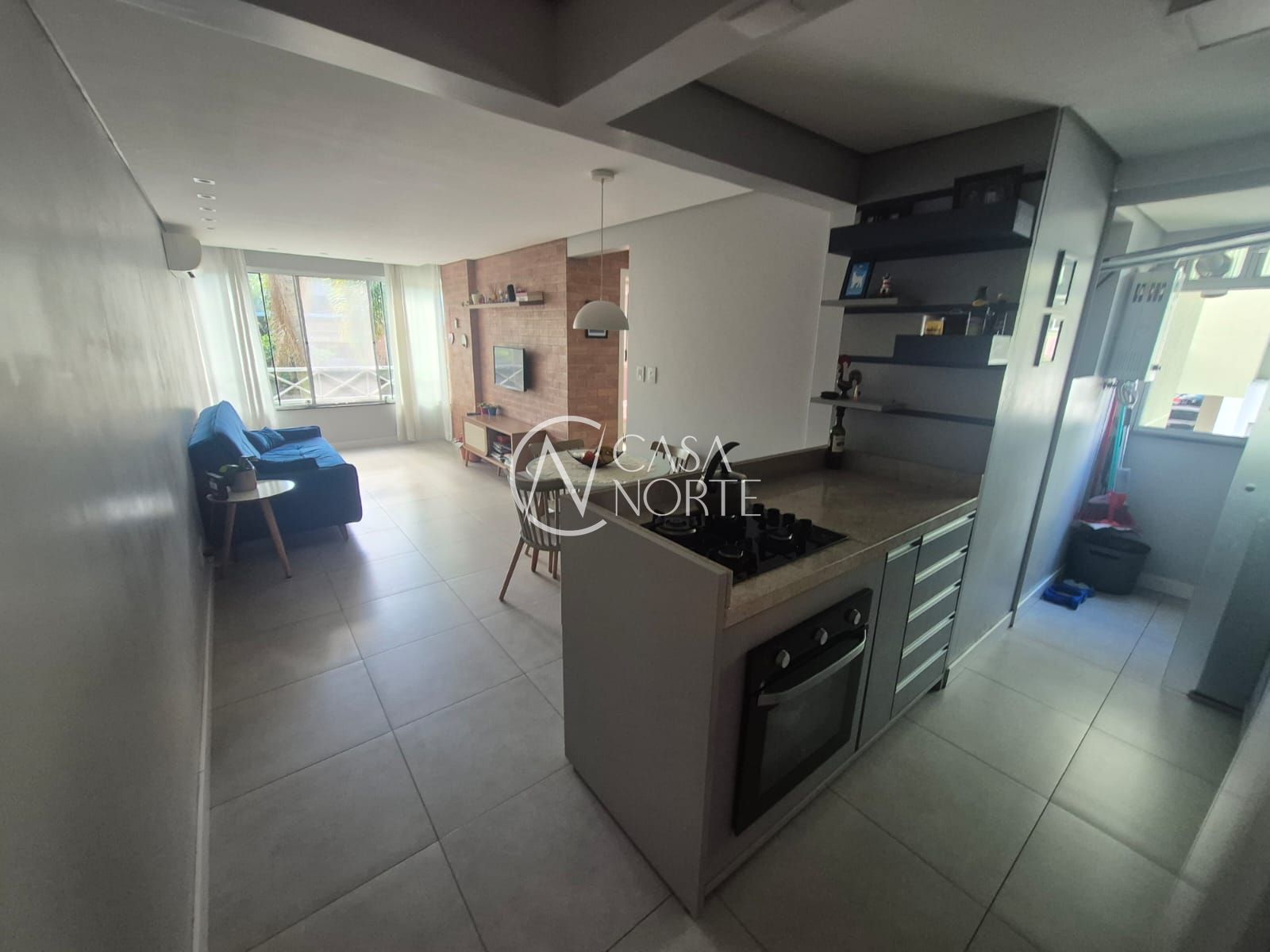 Apartamento à venda com 2 quartos, 64m², 1 vaga, Rua Xavier da Cunha no bairro Nonoai em Porto Alegre