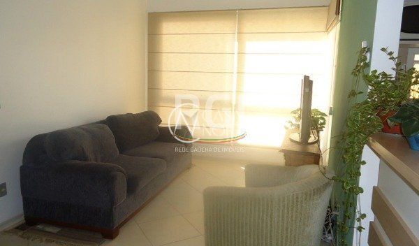 Apartamento à venda com 3 quartos, 75m², 1 suíte, 2 vagas, Rua Coronel Massot no bairro Cristal em Porto Alegre