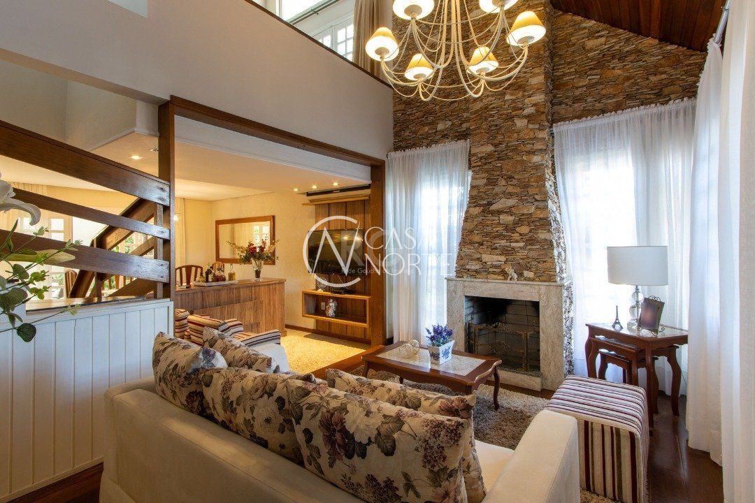 Casa de Condomínio à venda com 3 quartos, 175m², 1 suíte, 2 vagas, Rua Padre João Batista Reus no bairro Vila Conceição em Porto Alegre