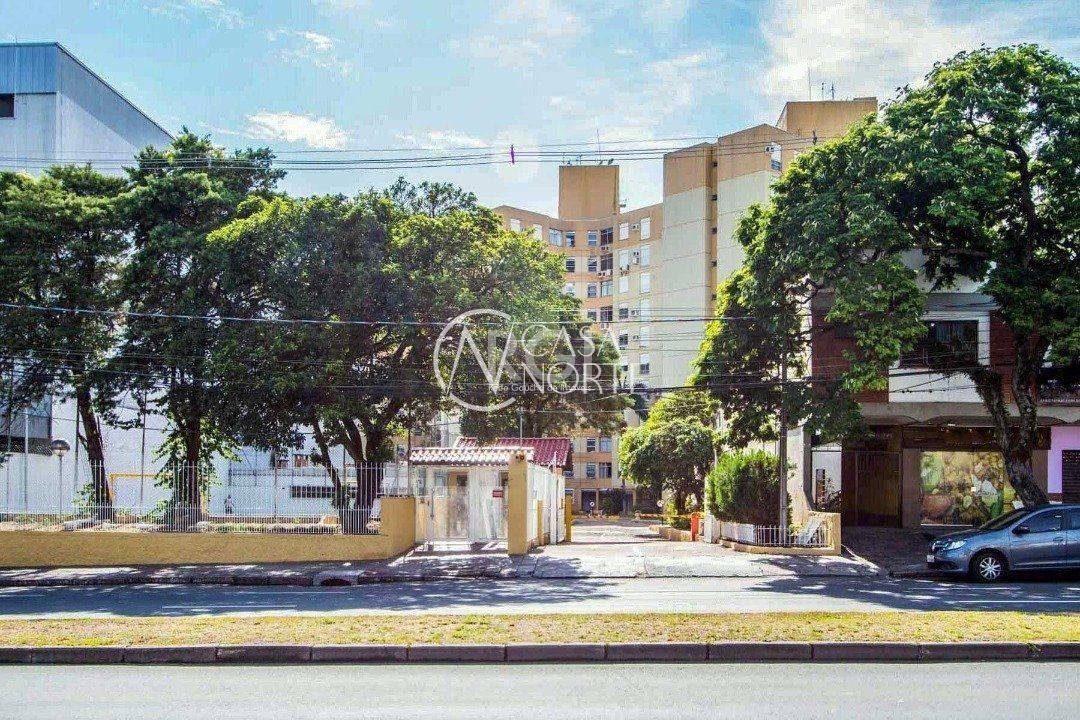 Apartamento à venda com 2 quartos, 63m², Avenida Wenceslau Escobar no bairro Tristeza em Porto Alegre