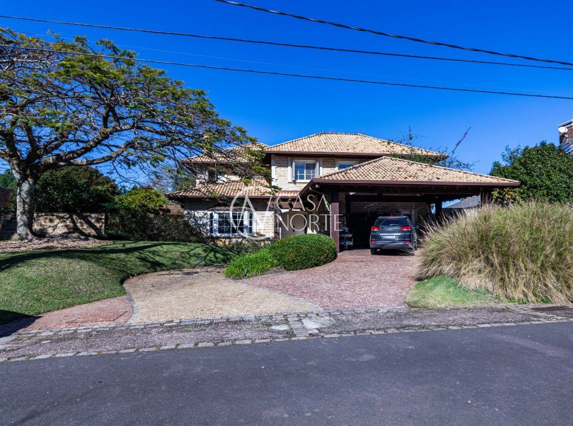 Casa de Condomínio à venda com 3 quartos, 420m², 2 suítes, 4 vagas, Avenida Juca Batista no bairro Terraville em Porto Alegre
