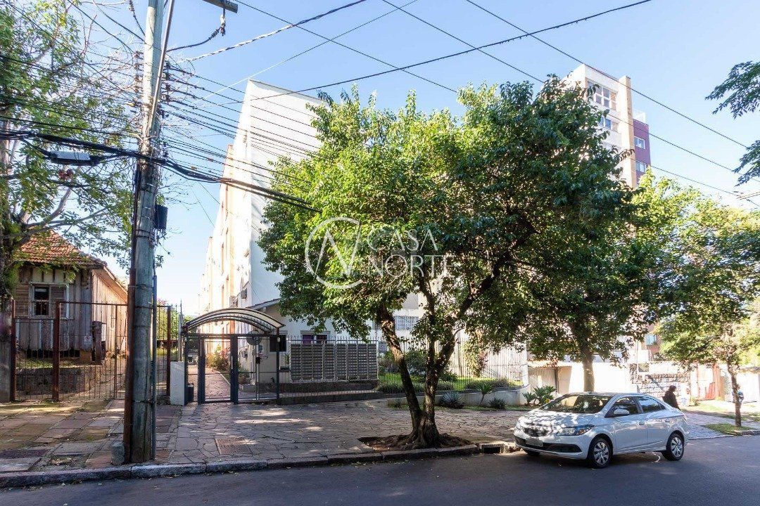 Apartamento à venda com 2 quartos, 57m², 1 vaga, Rua Doutor Barcelos no bairro Tristeza em Porto Alegre