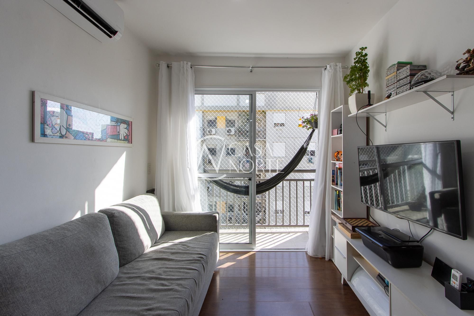 Apartamento à venda com 3 quartos, 68m², 1 suíte, 1 vaga, Rua Doutor Barcelos no bairro Tristeza em Porto Alegre