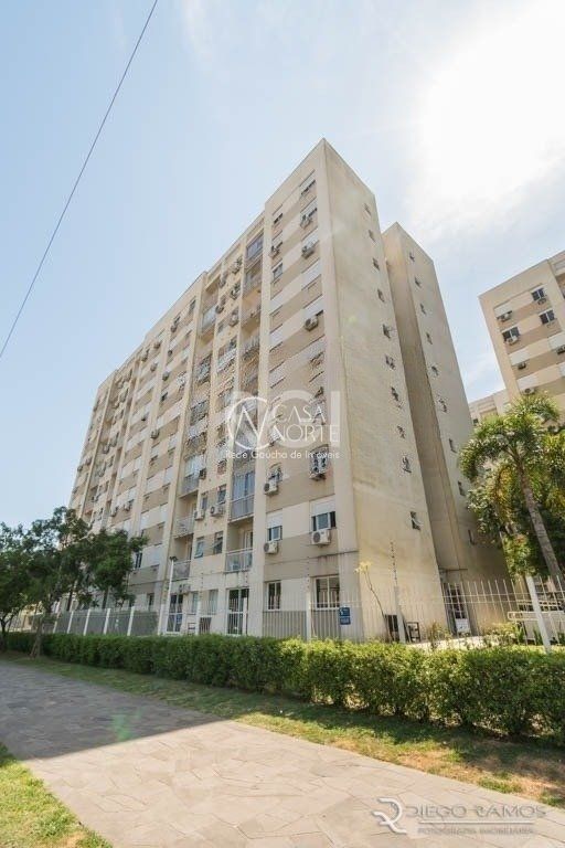 Apartamento à venda com 2 quartos, 56m², 1 suíte, 1 vaga, Rua Teotonia no bairro Camaquã em Porto Alegre