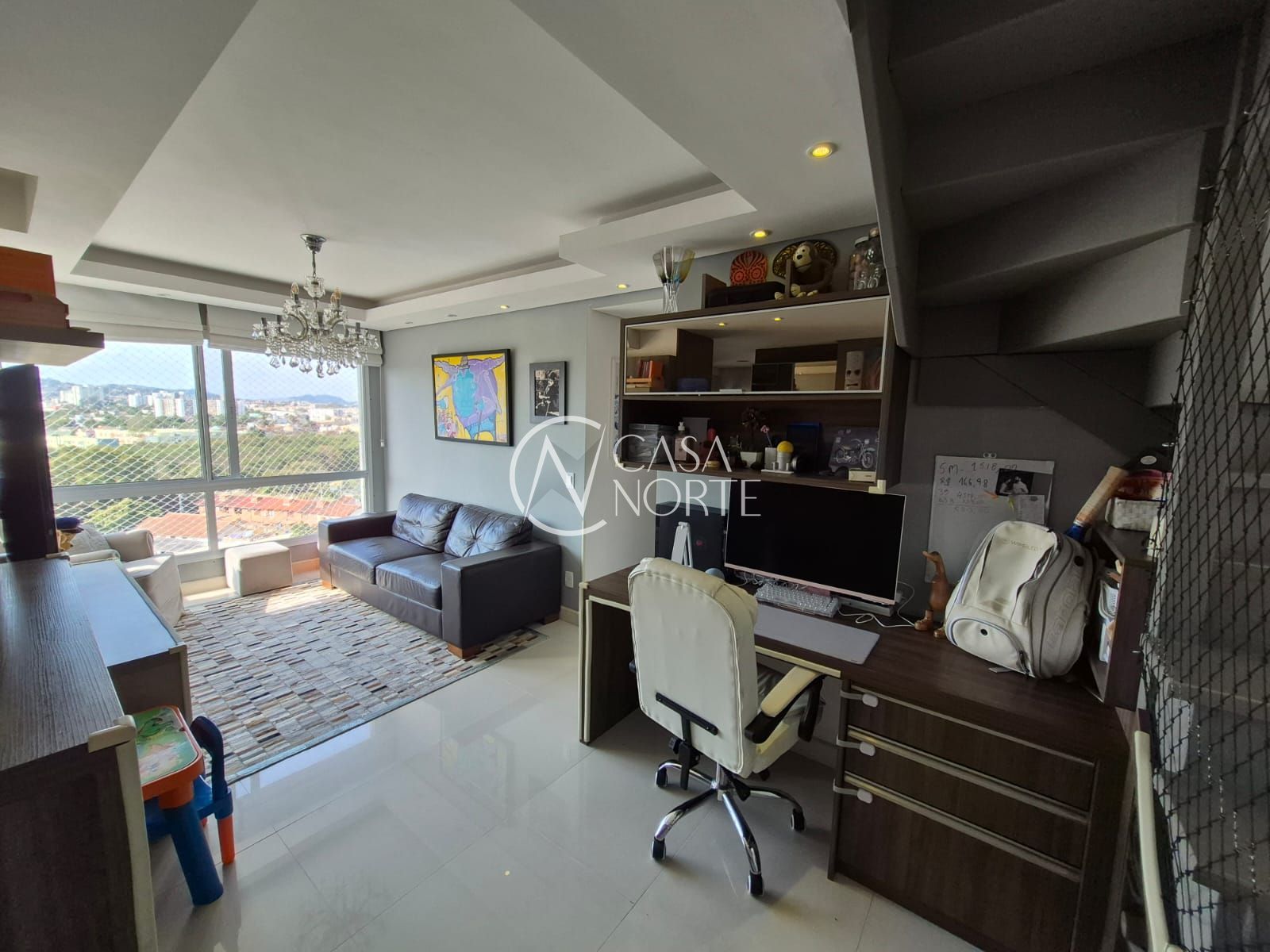 Apartamento à venda com 3 quartos, 150m², 1 suíte, 2 vagas, Rua Coronel Massot no bairro Cristal em Porto Alegre