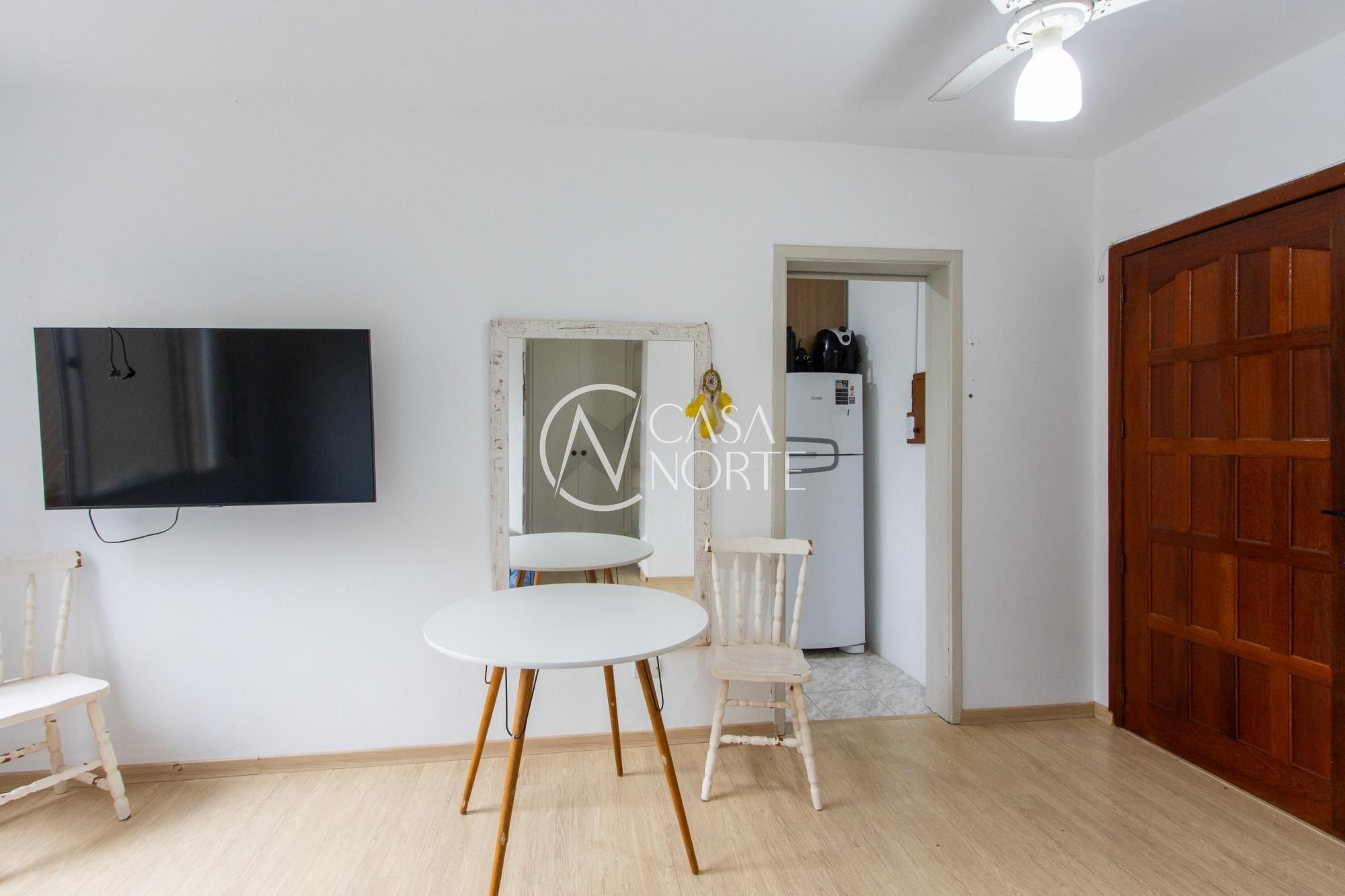 Apartamento à venda com 1 quarto, 41m², 1 vaga, Rua Diomário Moojen no bairro Cristal em Porto Alegre