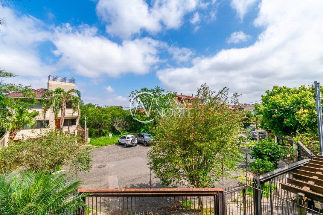 Casa à venda com 3 quartos, 191m², 1 suíte, 2 vagas, Rua Jayme Saul de Borba no bairro Espírito Santo em Porto Alegre