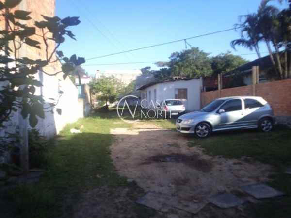 Terreno à venda  com 615m², Rua Doutor Mário Totta no bairro Tristeza em Porto Alegre
