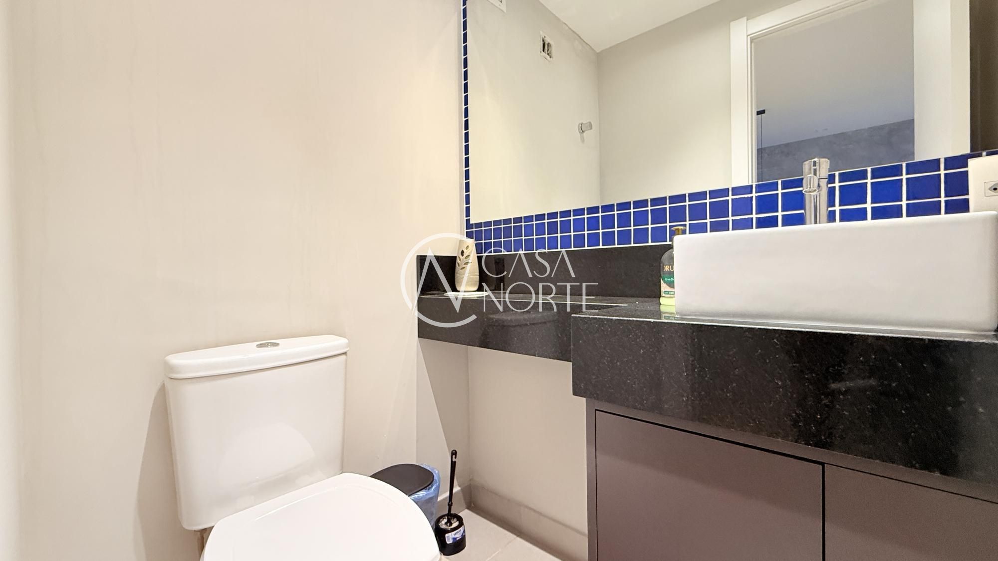 Sala Comercial à venda , 79m², 2 vagas, Avenida Érico Veríssimo no bairro Menino Deus em Porto Alegre