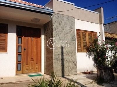 Casa à venda com 3 quartos, 150m², 1 suíte, Rua Marcelino Ramos no bairro Nonoai em Porto Alegre