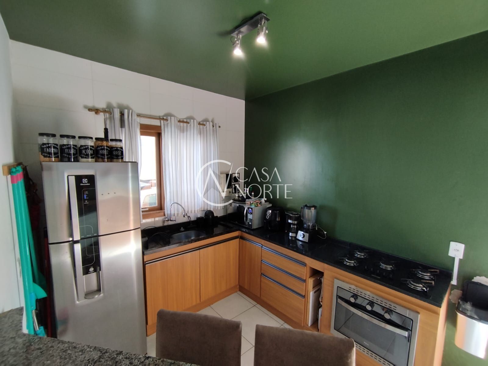Casa de Condomínio à venda com 2 quartos, 109m², 2 vagas, Rua Morro Alto no bairro Ipanema em Porto Alegre