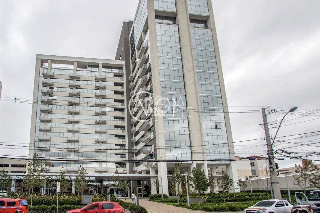 Sala Comercial à venda , 38m², Rua Gomes Jardim no bairro Santana em Porto Alegre