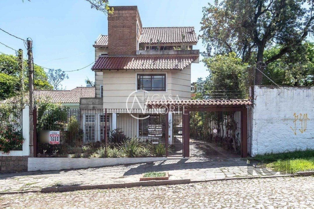 Casa de Condomínio à venda com 3 quartos, 138m², 1 suíte, 1 vaga, Rua Upamaroti no bairro Cristal em Porto Alegre