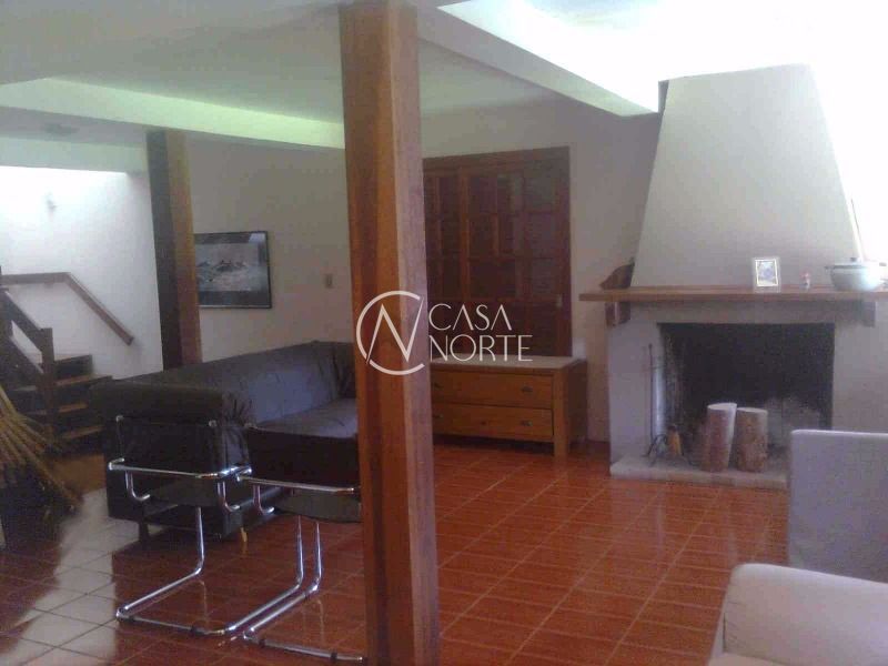 Casa à venda com 3 quartos, 260m², 1 suíte, 4 vagas, Estrada Jorge Pereira Nunes no bairro Aberta dos Morros em Porto Alegre